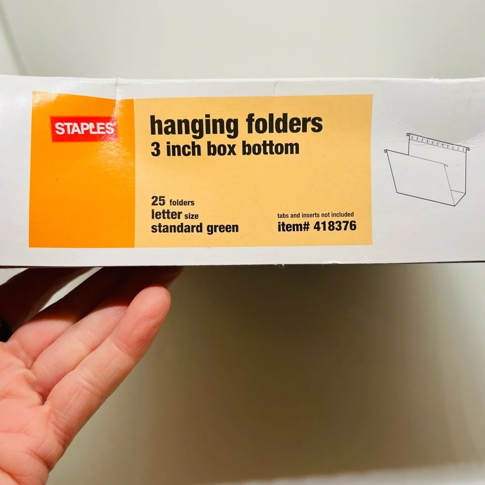 NWT Staples Hanging Folders 3” Box Bottom